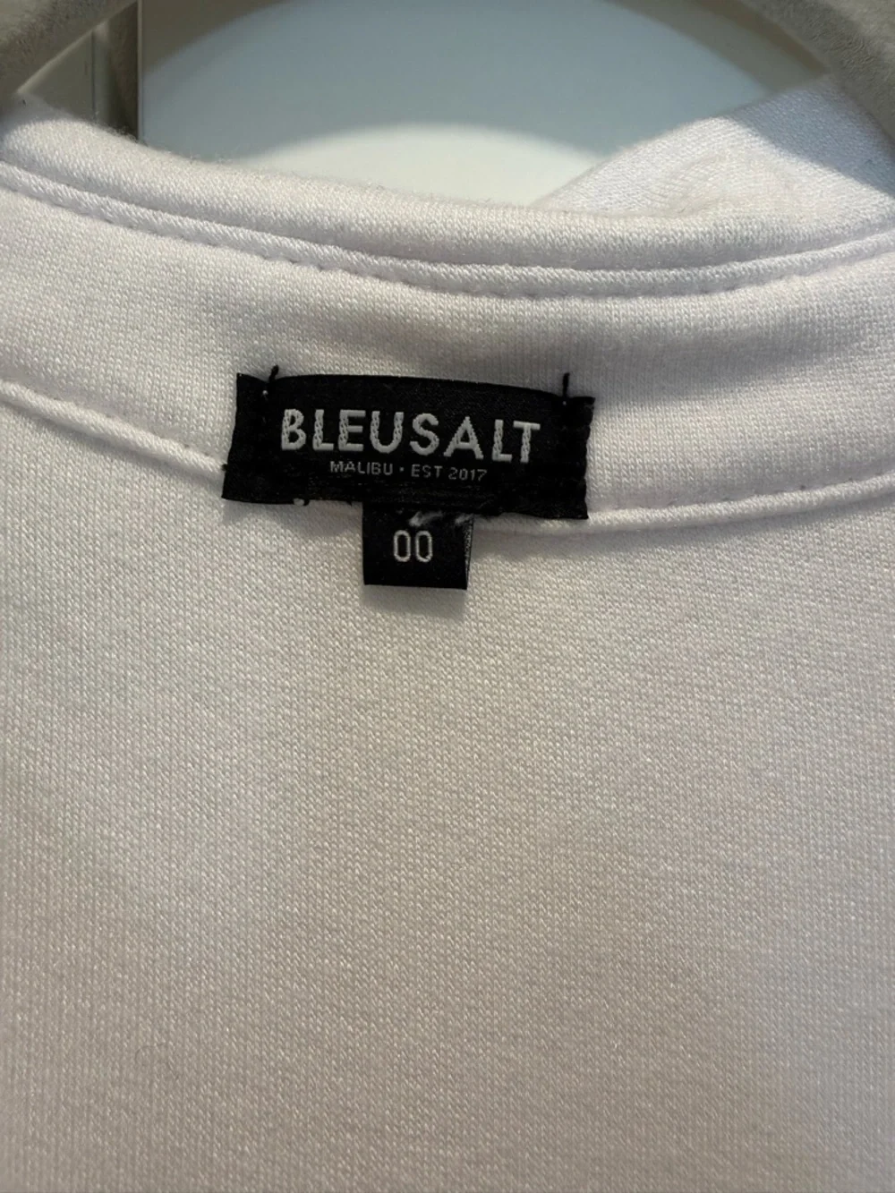Bleusalt Women’s Button Up NWOT - Picture 5 of 6